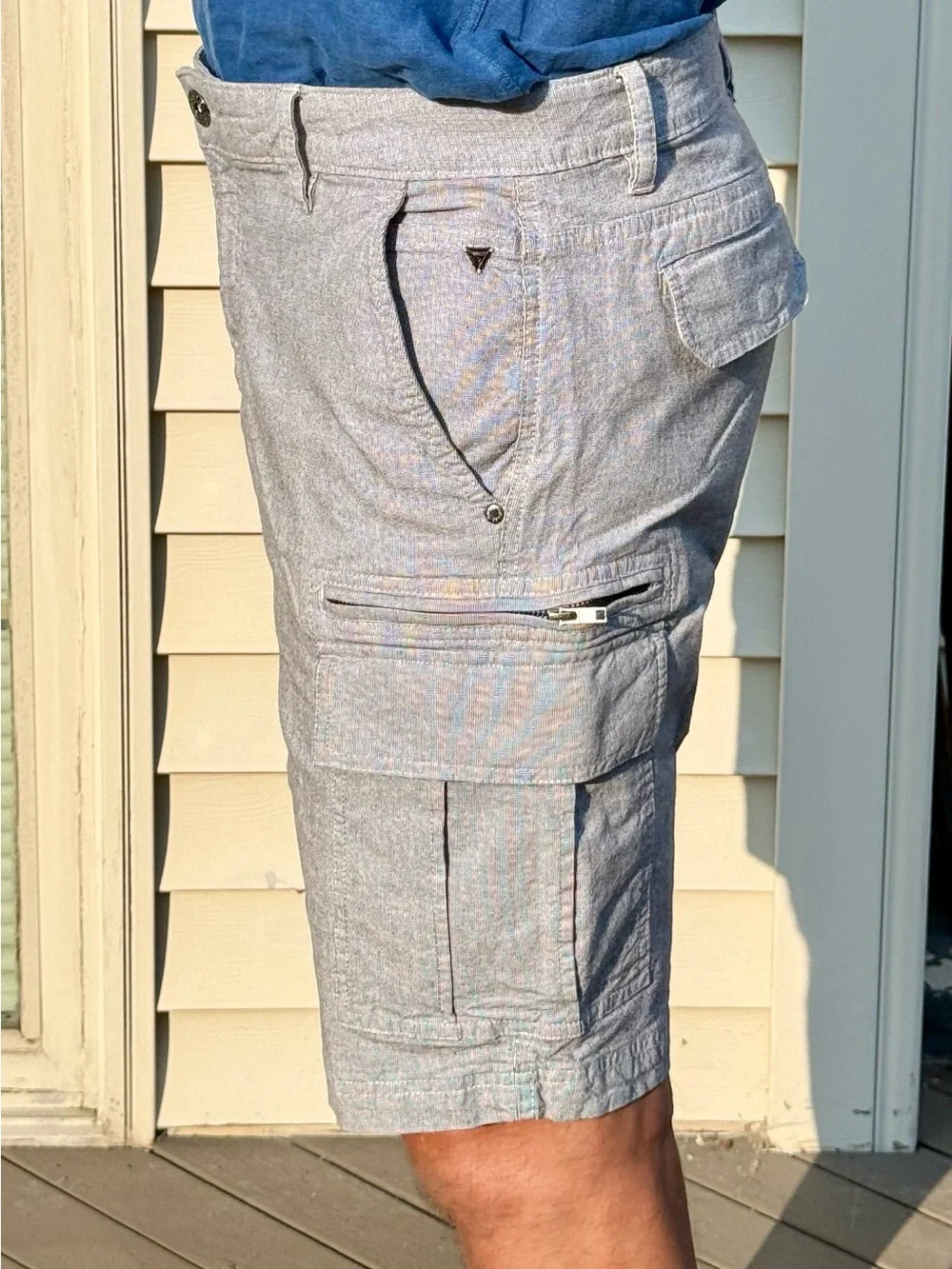Guess Men's Light Gray Cargo Shorts - Classic Summer Style